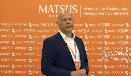 Dirk M. Guldi, Professor at Friedrich-Alexander-Universität Erlangen-Nürnberg (FAU) and Spokesperson of FAU Solar, delivered a plenary lecture at the international conference MATSUS 2026, held in Barcelona, Spain, from March 23–27, 2026. As a leading expert in the field of functional carbon-rich materials and photophysical processes, Guldi was invited to present his latest research on “Materials for Adaptive Light Management.”